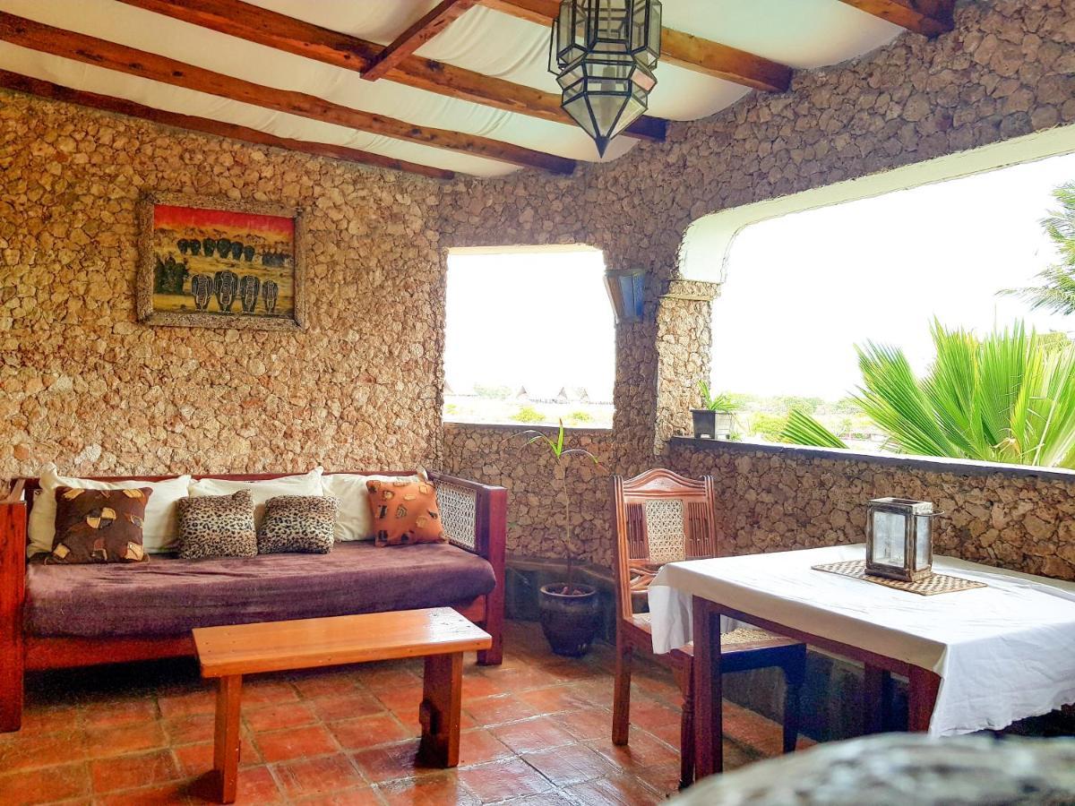 Tembo Village Watamu Eksteriør bilde